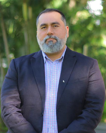 Decano Civil Luis Arenas